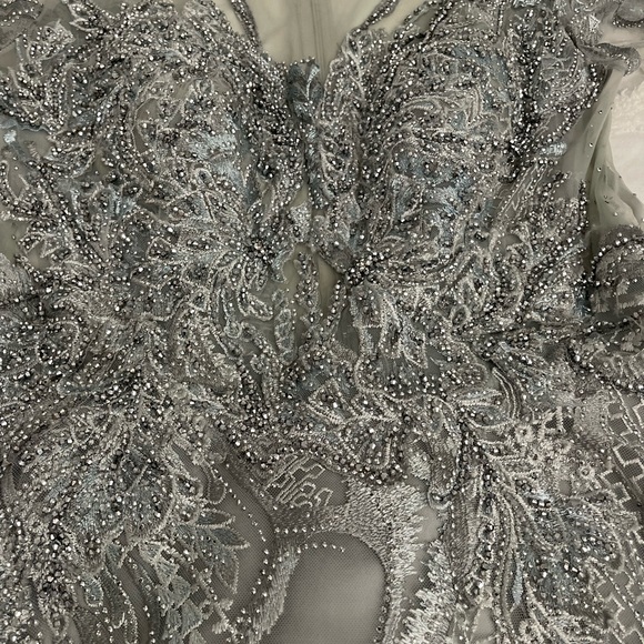 Flowing Gown for mother of the bride or groom. Color gray, beaded. Size 14-16 - Picture 6 of 16
